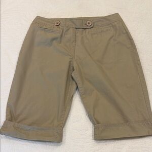Tan Bermuda Shorts with Cuffed Hem and Tailored Look